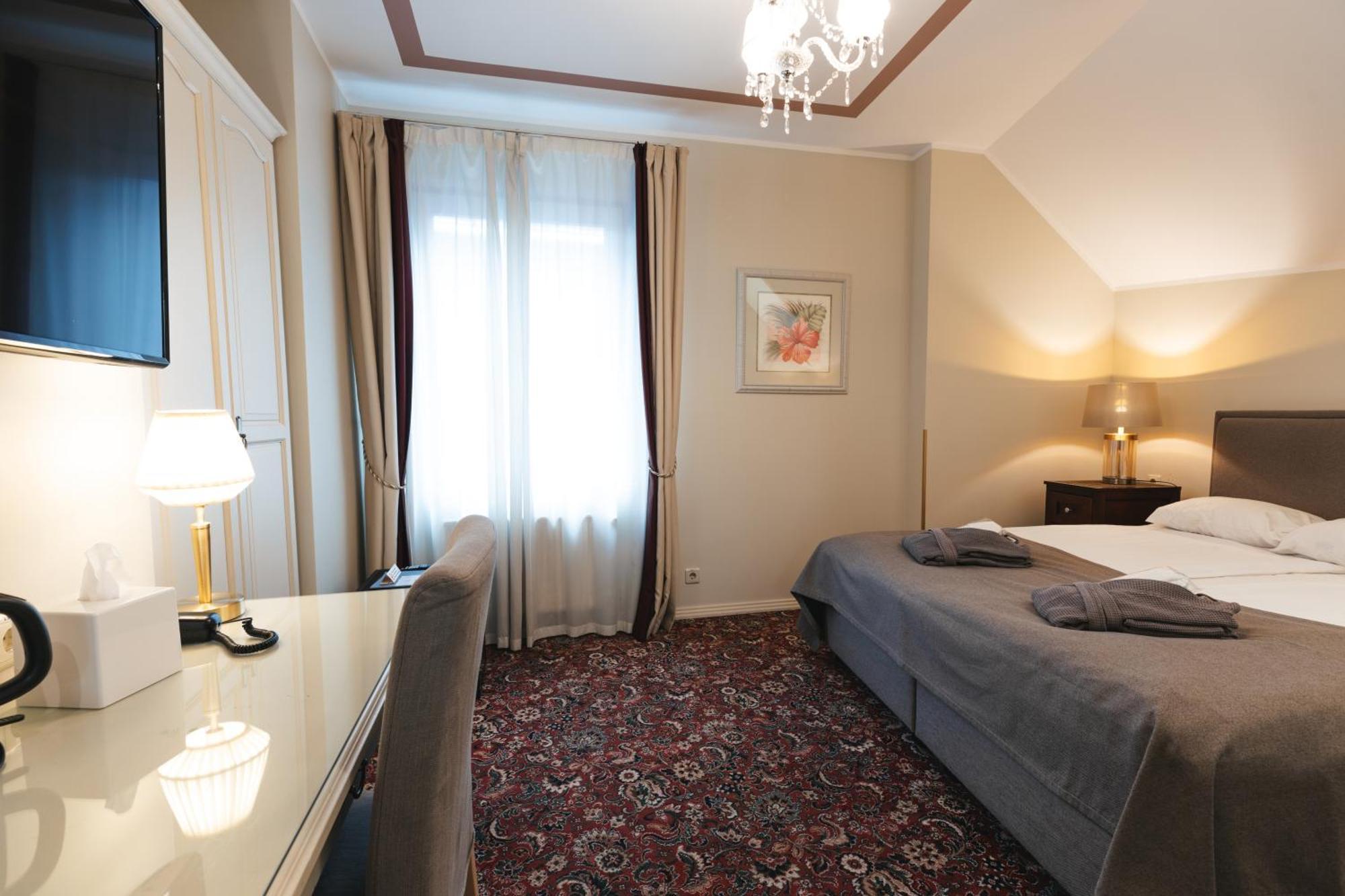 Forums Boutique Hotel Riga Bagian luar foto